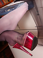 pantyhoseinnylons Pantyhose pics