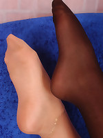 pantyhoseinnylons Pantyhose pics