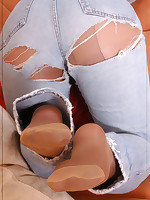 pantyhoseinnylons Pantyhose pics