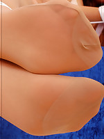pantyhoseinnylons Pantyhose pics