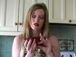 StilettoTease.com High heels movies